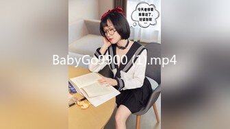 《顶流?网红泄密》万人追踪网红可盐可甜百变女神babyp私拍第三弹~极品无毛一线天馒头穴紫薇啪啪纯反差婊