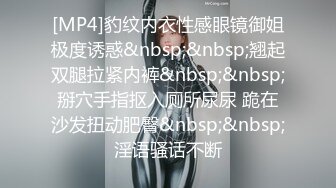 可爱伪娘 · 维维baby - 我好看吗？快射到维维脸上，维维会吃到嘴里吞下去哦！