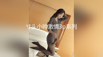 玩逼女王精彩单人秀，自虐狂奶子逼逼都上夹子，道具炮击双插骚逼和菊花，各种蹂躏骚逼表情骚叫声淫荡非常刺激