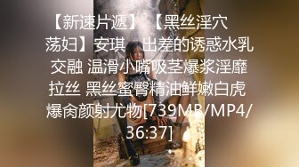 [MP4/ 1.2G]&nbsp;&nbsp; 阿姨探花G奶爆乳骚熟女3P伺候，尽情揉捏大奶子，两根JB轮流舔太骚了，扛起腿爆操前后夹击