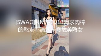 办公室激情正上班呢淫荡的小秘书主动爬到办公桌下面偷吃大鸡巴，小骚货办公室里想淫叫又不敢叫太刺激了