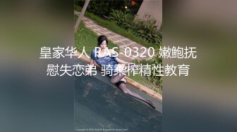 良家人妻的私密生活，【推油少年】，难得露脸了，极品一线天，变相的给老公戴了个大绿帽！