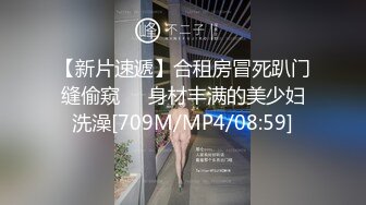 露脸骚狗撕开内裤